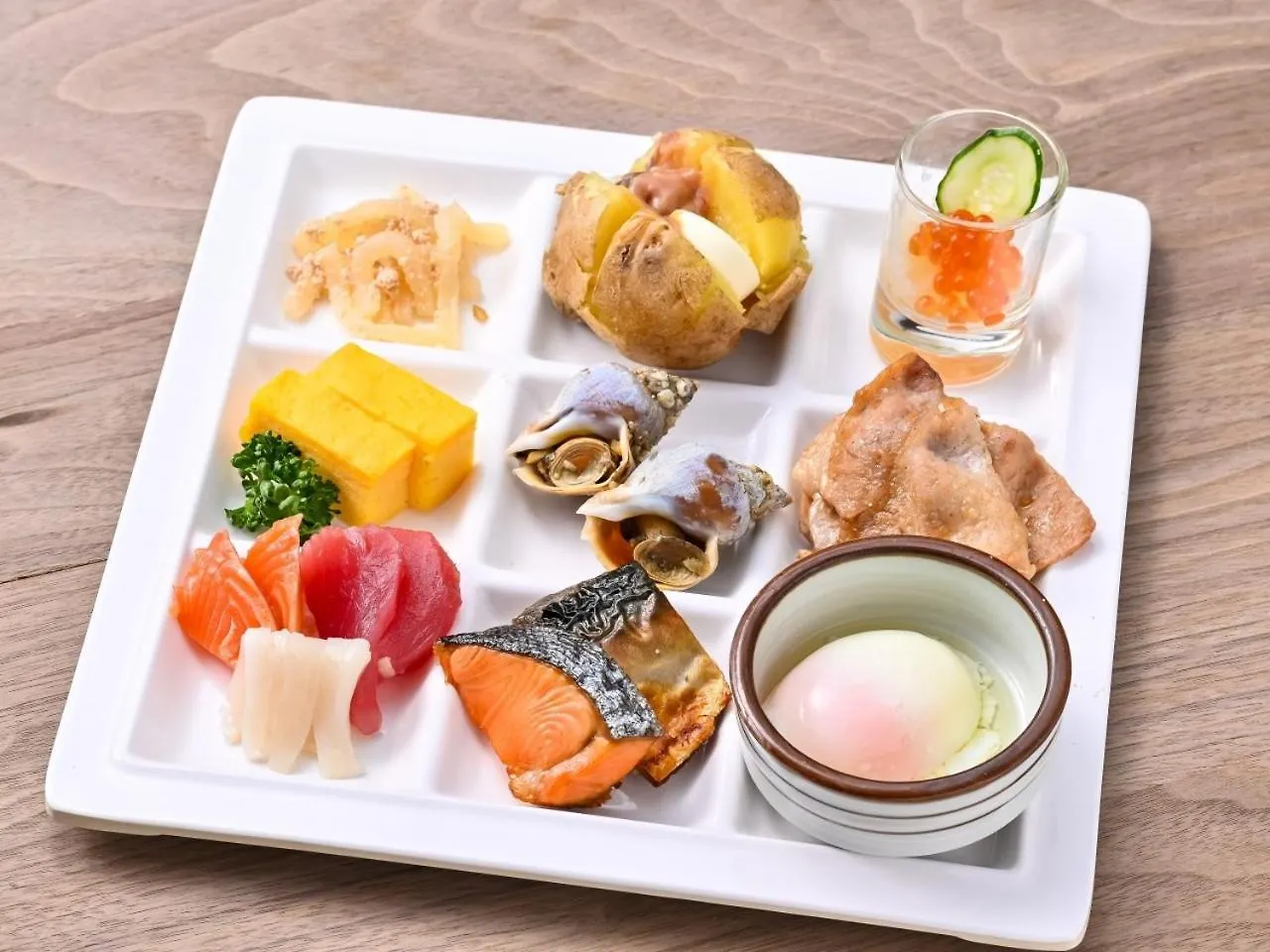***  Apa Hotel Sapporo Odori Ekimae Minami Japón