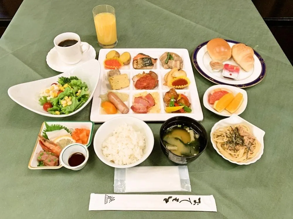 Apa Hotel Sapporo Odori Ekimae Minami 3*,  Japonsko